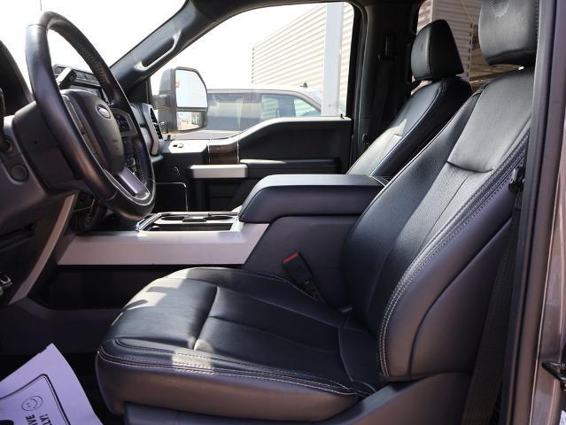 2022 Ford F-350 LARIAT