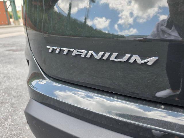 2023 Ford Edge Titanium