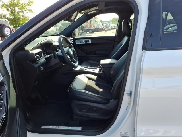 2024 Ford Explorer ST-Line