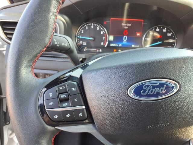 2024 Ford Explorer ST-Line