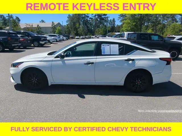 2022 Nissan Altima S FWD