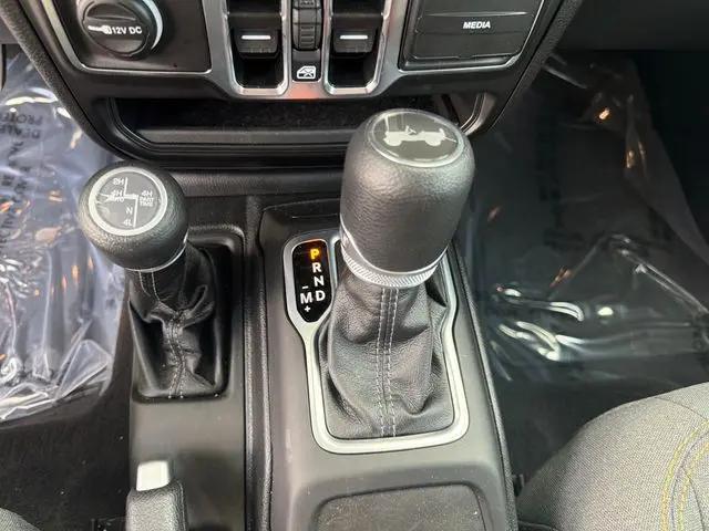 2025 Jeep Wrangler 4xe Sahara 4xe