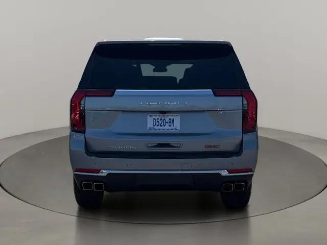 2025 GMC Yukon 4WD Denali
