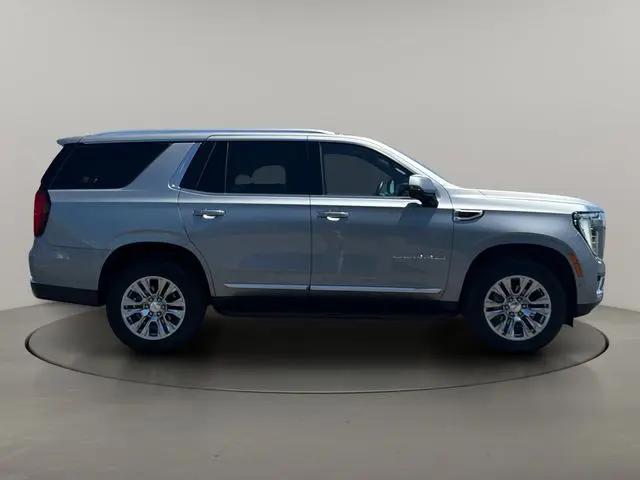 2025 GMC Yukon 4WD Denali
