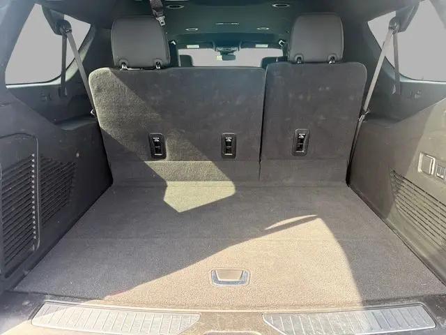 2025 GMC Yukon XL 4WD Denali