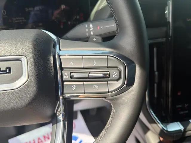2025 GMC Yukon XL 4WD Denali
