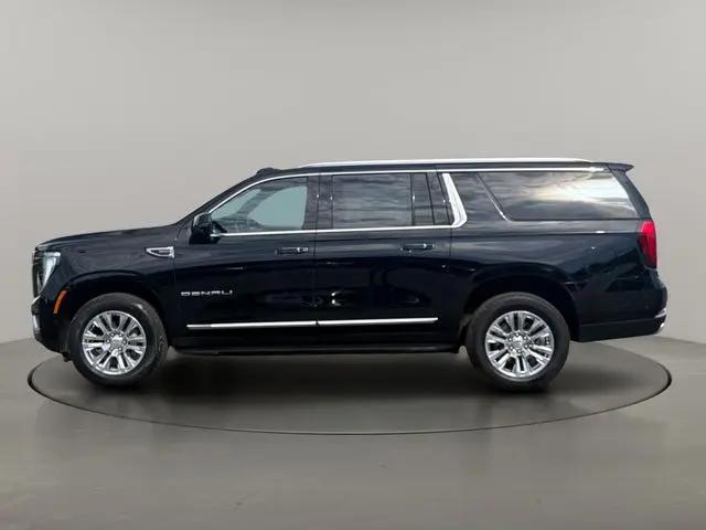 2025 GMC Yukon XL 4WD Denali