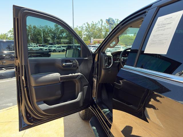 2022 Chevrolet Silverado 1500 4WD Crew Cab Short Bed LTZ