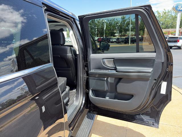 2025 Ford Expedition Platinum MAX