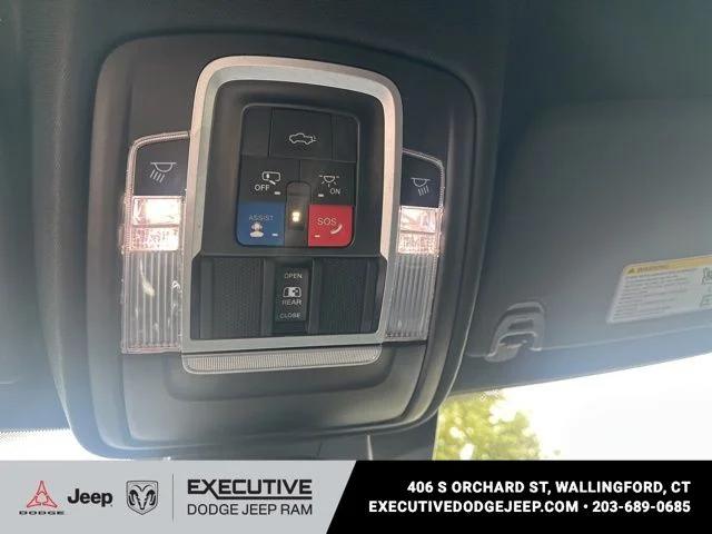 2023 Ram 1500 Laramie Crew Cab 4x4 5'7" Box