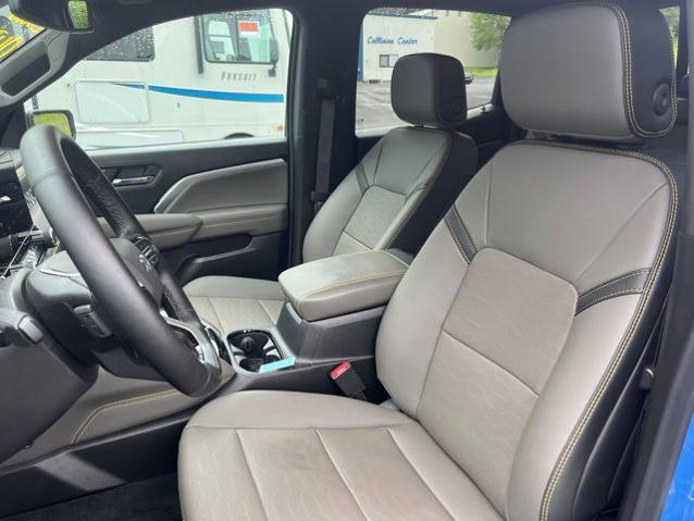 2025 Chevrolet Colorado 4WD ZR2