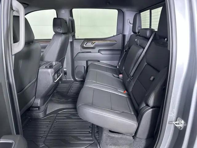 2026 GMC Sierra 1500 Crew Cab, Short Bed, Elevation, 4WD