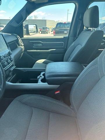 2022 Ram 1500 Big Horn Crew Cab 4x4 5'7" Box