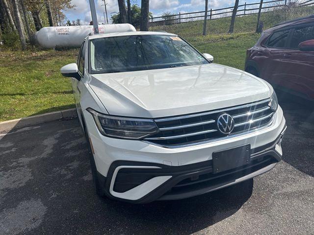 2023 Volkswagen Tiguan 2.0T SE