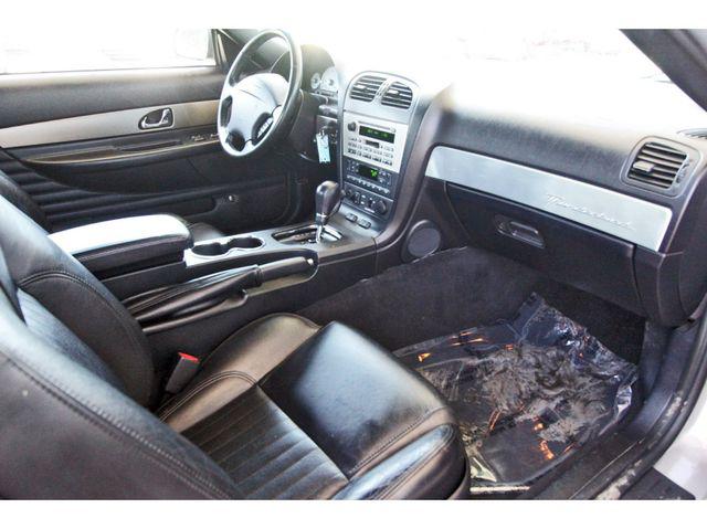 2004 Ford Thunderbird Base