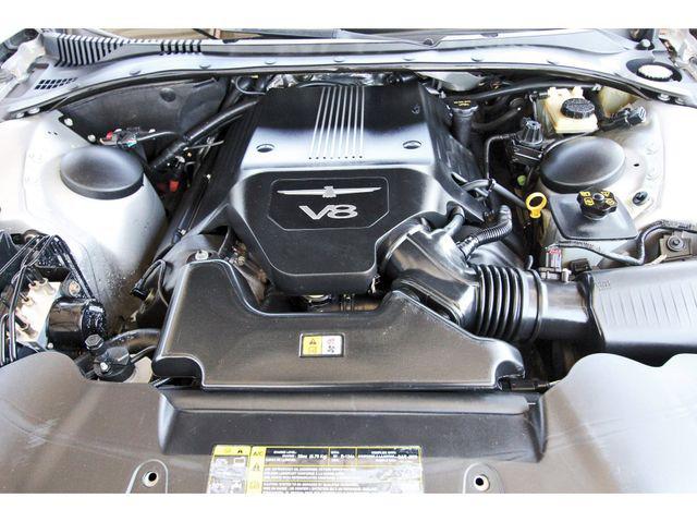2004 Ford Thunderbird Base