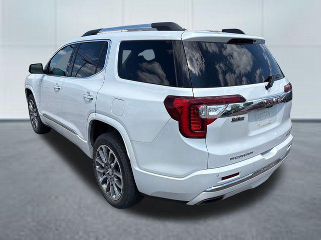 2022 GMC Acadia AWD Denali