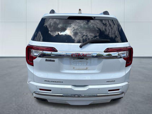2022 GMC Acadia AWD Denali