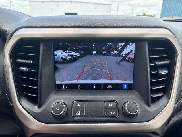 2022 GMC Acadia AWD Denali