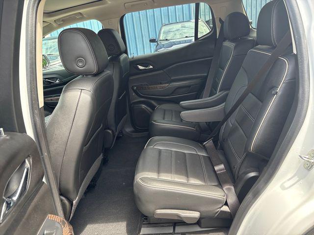 2022 GMC Acadia AWD Denali