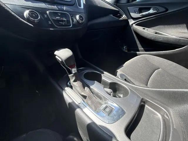 2024 Chevrolet Malibu FWD RS