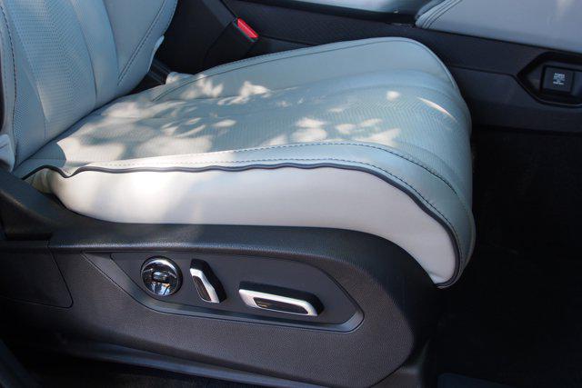 2023 Acura MDX Advance Package