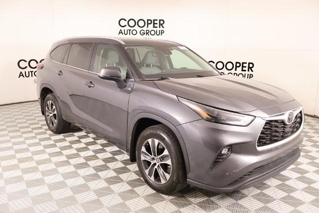 2024 Toyota Highlander XLE for sale in Yukon, OK