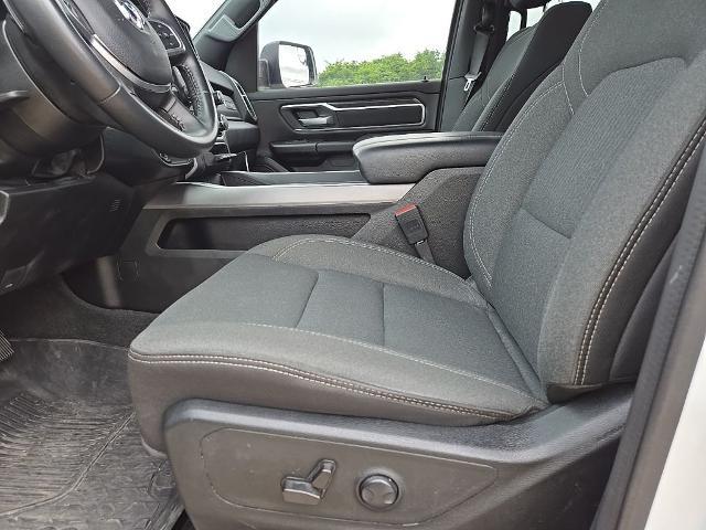 2023 Ram 1500 Big Horn Crew Cab 4x4 5'7" Box
