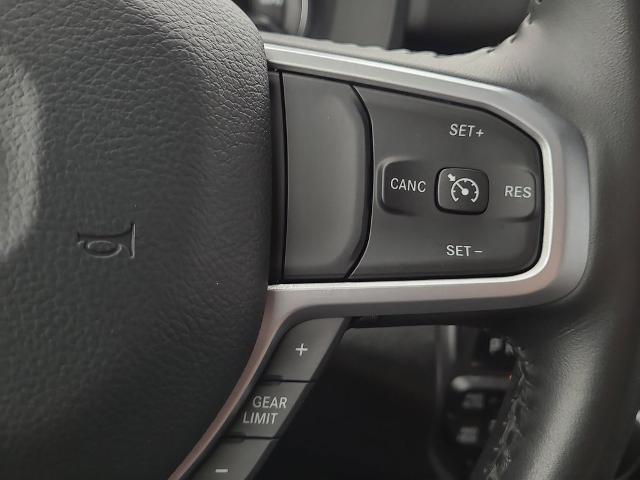 2023 Ram 1500 Big Horn Crew Cab 4x4 5'7" Box