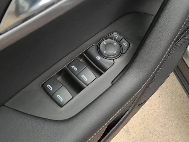 2025 Chevrolet Blazer AWD 2LT