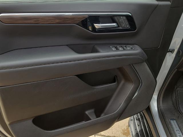 2025 Chevrolet Tahoe 4WD LT