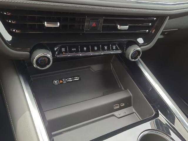 2025 Chevrolet Tahoe 4WD LT