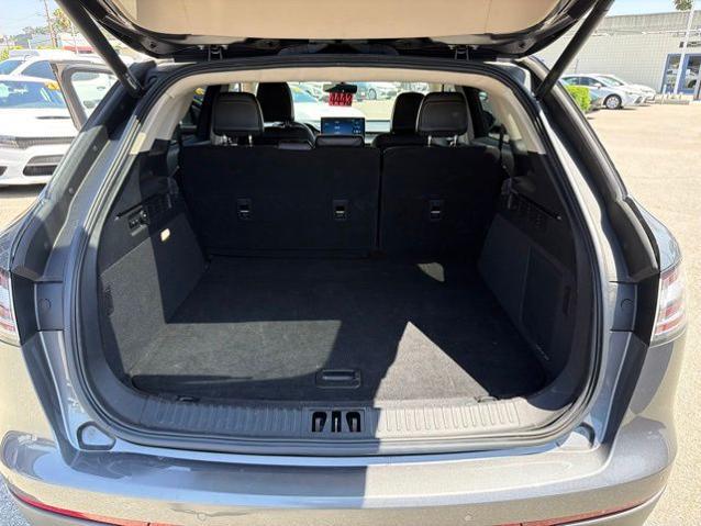 2021 Lincoln Nautilus Standard