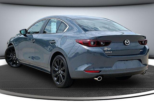 2023 Mazda Mazda3 2.5 S Carbon Edition