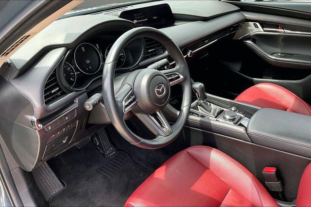 2023 Mazda Mazda3 2.5 S Carbon Edition