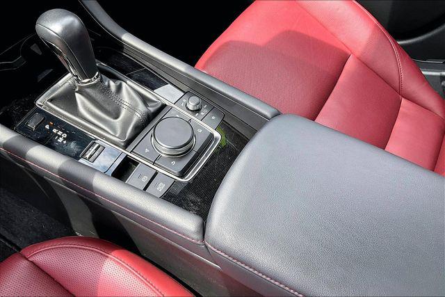 2023 Mazda Mazda3 2.5 S Carbon Edition