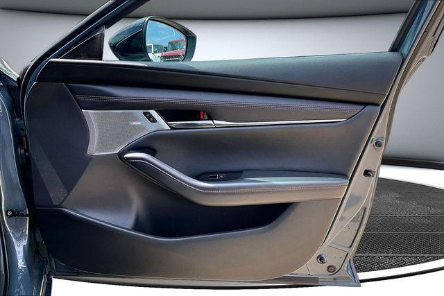 2023 Mazda Mazda3 2.5 S Carbon Edition