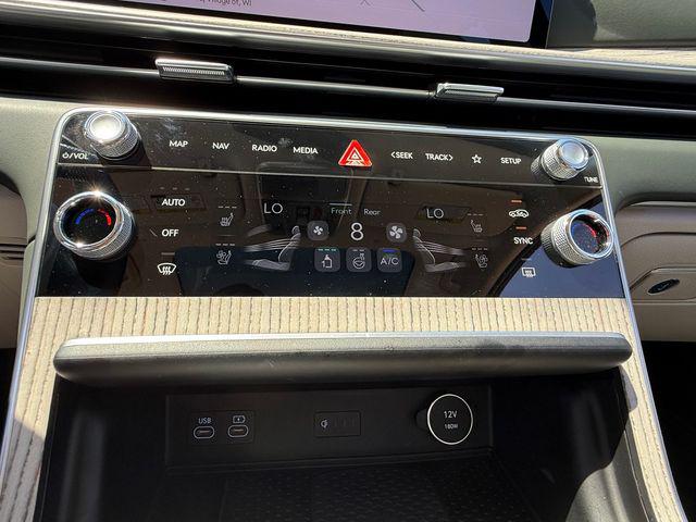 2025 Genesis GV80 3.5T Prestige AWD