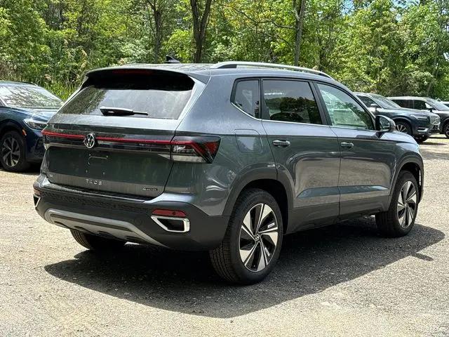 2026 Volkswagen Taos SE