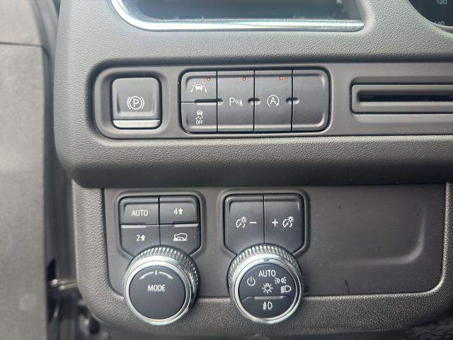 2023 GMC Yukon 4WD SLT