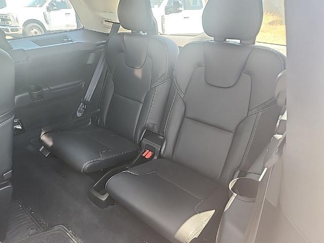2024 Volvo XC90 Recharge T8 Ultimate 6-Seater