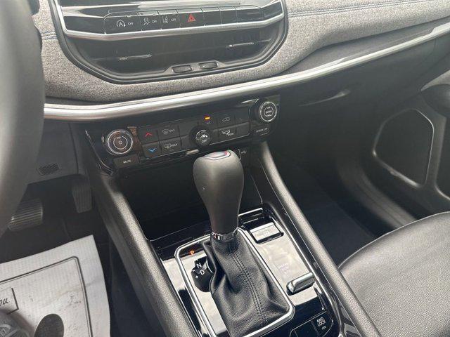2025 Jeep Compass Latitude 4x4