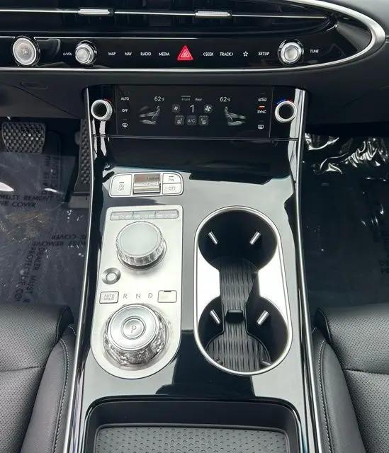 2026 Genesis GV70 2.5T