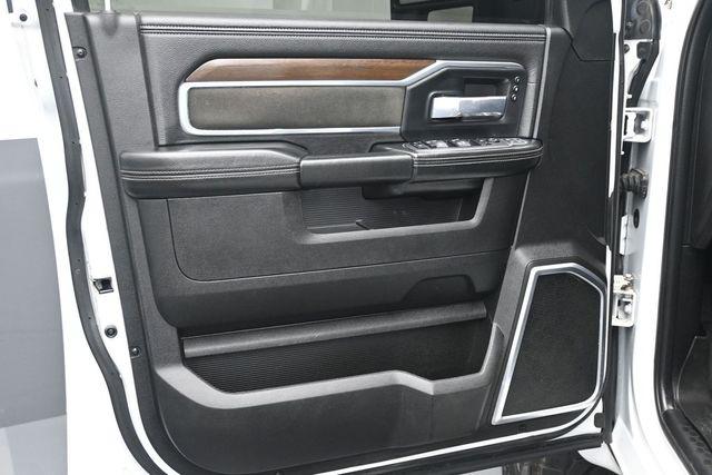 2023 Ram 2500 Laramie Crew Cab 4x4 6'4" Box