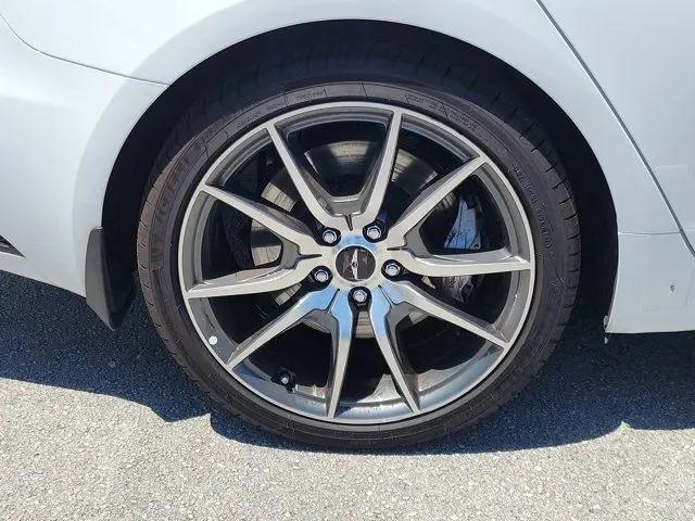 2026 Genesis G70 2.5T RWD