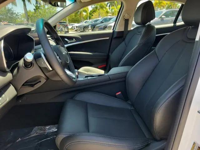 2026 Genesis G70 2.5T RWD