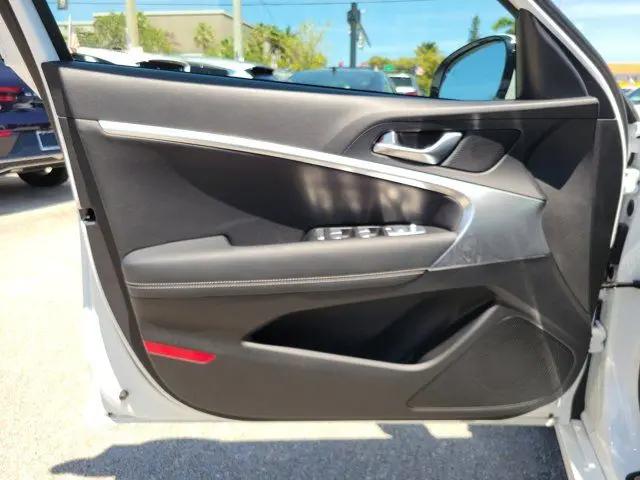 2026 Genesis G70 2.5T RWD