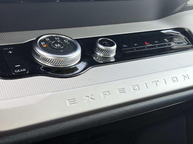 2025 Ford Expedition Active MAX
