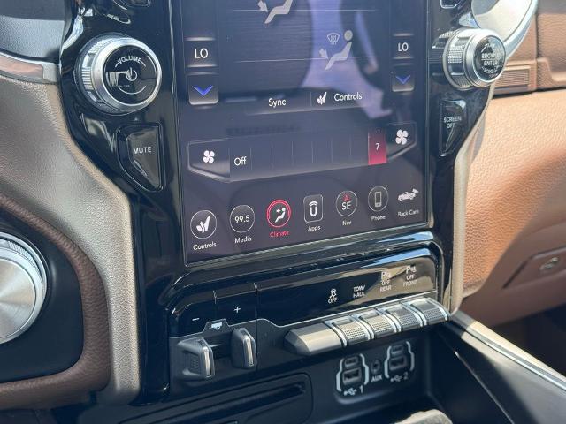 2019 Ram 1500 Laramie Crew Cab 4x4 5'7" Box