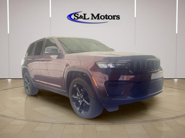 2024 Jeep Grand Cherokee Altitude 4x4 for sale in Pulaski, WI